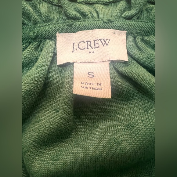 J.Crew Women’s Green Blouse With Cute Ruffles
Size:Small - Picture 5 of 6